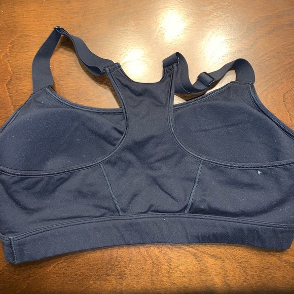 Under Armour sports bra - Picture 2 of 2
